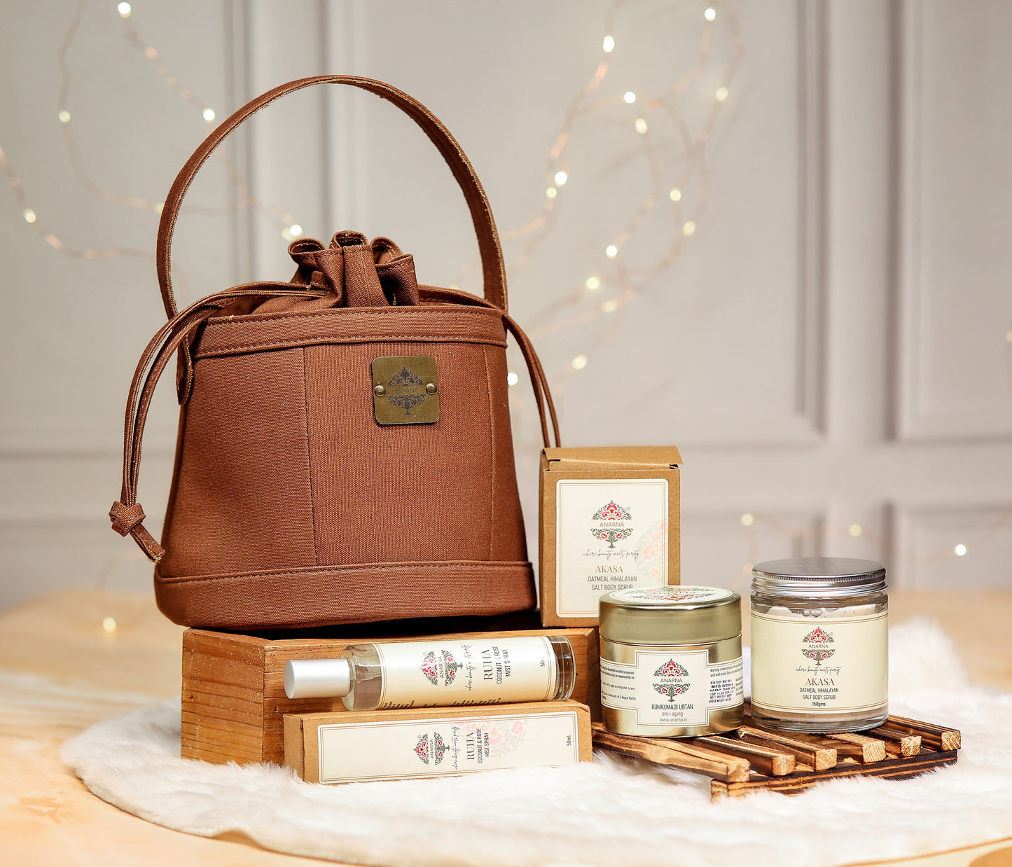 Luxury Face Glow Essential Gift Set | Kumkumadi Ubtan | Body Scrub | Coconut & Rose Mist Spray